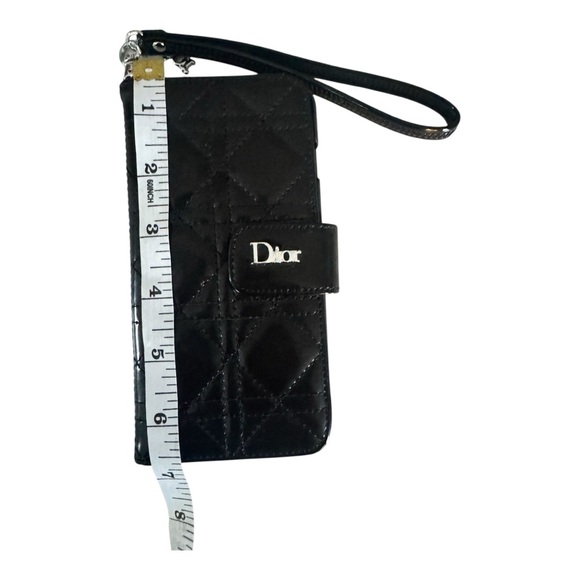 Dior Shiny Black Quilted Phone Case - Picture 16 of 16